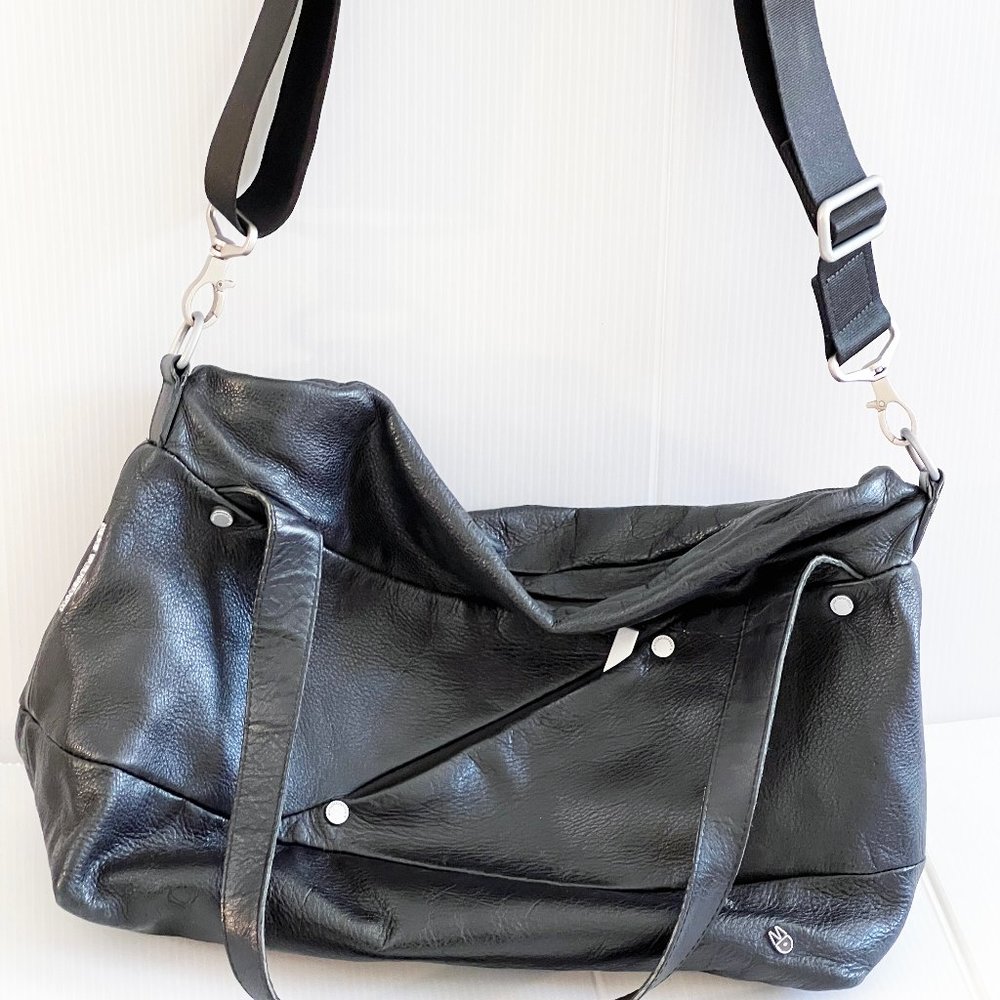 Mandarina Duck Black Leather Purse / Messenger Bag